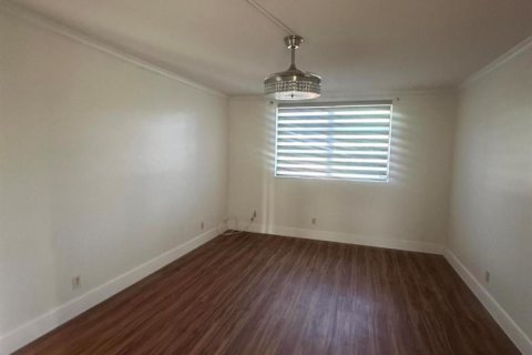 Copropriété à louer à Lauderdale Lakes, Floride: 1 chambre, 71.35 m2 № 2282201 - photo 10