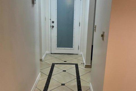 Copropriété à louer à Lauderdale Lakes, Floride: 1 chambre, 71.35 m2 № 2282201 - photo 4