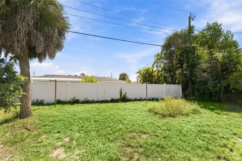 House in Venice, Florida 2 bedrooms, 91.6 sq.m. № 2396293 - photo 26