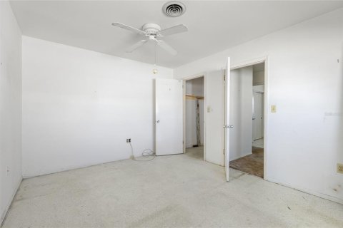 House in Venice, Florida 2 bedrooms, 91.6 sq.m. № 2396293 - photo 15