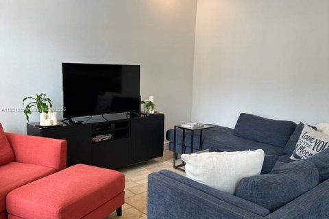 Townhouse in Doral, Florida 3 bedrooms, 173.26 sq.m. № 1857394 - photo 3