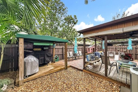 Adosado en venta en Pembroke Pines, Florida, 2 dormitorios, 111.11 m2 № 2006442 - foto 30