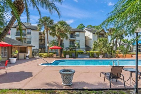 Condominio en alquiler en Orlando, Florida, 1 dormitorio, 48.87 m2 № 1815780 - foto 16