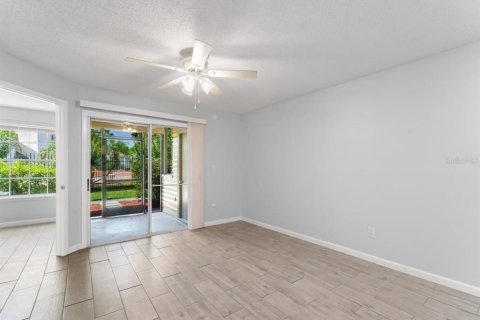 Condominio en alquiler en Orlando, Florida, 1 dormitorio, 48.87 m2 № 1815780 - foto 13