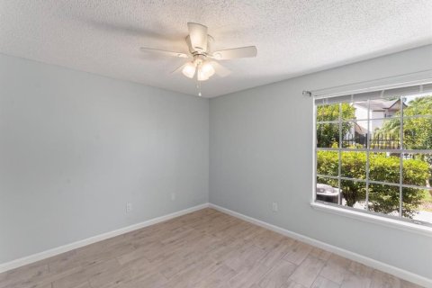 Condominio en alquiler en Orlando, Florida, 1 dormitorio, 48.87 m2 № 1815780 - foto 11