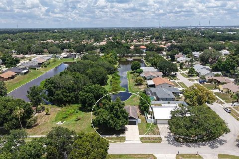 Villa ou maison à vendre à Sarasota, Floride: 3 chambres, 115.57 m2 № 2234672 - photo 2