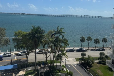 Condo in Miami, Florida, 1 bedroom  № 2044501