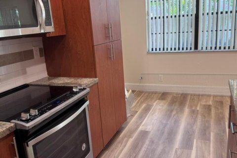 Apartment in Miramar, Florida 3 bedrooms, 114.73 sq.m. № 2247244
