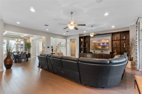 House in Kissimmee, Florida 5 bedrooms, 504.27 sq.m. № 1613718 - photo 13
