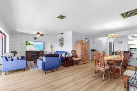 Купить кондоминиум в Кейп-Корал, Флорида 3 комнаты, 103.12м2, № 2167585 - фото 13