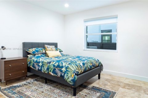 Villa ou maison à vendre à Miami, Floride: 3 chambres, 182.09 m2 № 2055596 - photo 10