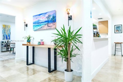 Villa ou maison à vendre à Miami, Floride: 3 chambres, 182.09 m2 № 2055596 - photo 7