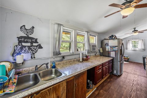Casa en venta en Dade City, Florida, 3 dormitorios, 168.34 m2 № 1885525 - foto 21