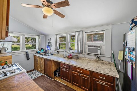 Casa en venta en Dade City, Florida, 3 dormitorios, 168.34 m2 № 1885525 - foto 20