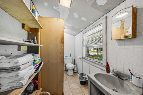 Casa en venta en Dade City, Florida, 3 dormitorios, 168.34 m2 № 1885525 - foto 30