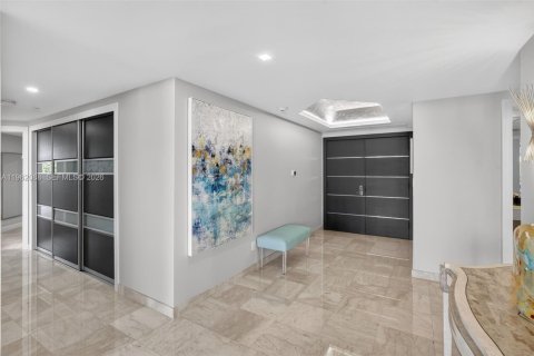 Copropriété à louer à Aventura, Floride: 3 chambres, 189.52 m2 № 2026407 - photo 19