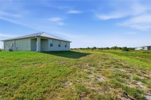 House in LaBelle, Florida 3 bedrooms № 2020718 - photo 28