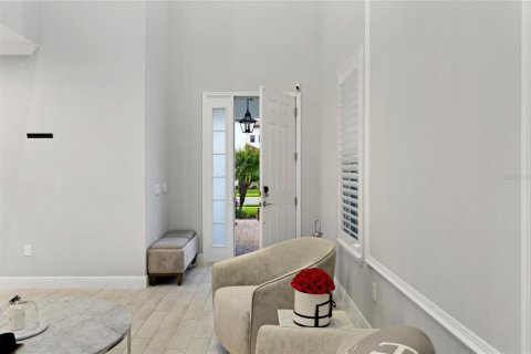 House in Winter Park, Florida 4 bedrooms, 204.01 sq.m. № 2100850 - photo 24