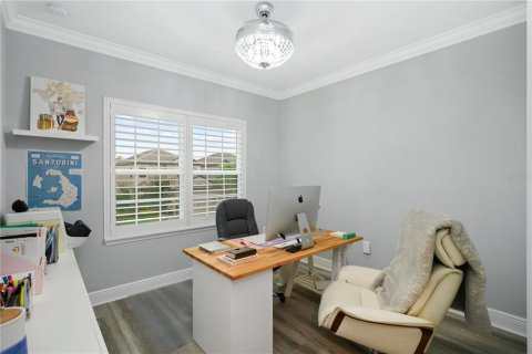 House in Winter Park, Florida 4 bedrooms, 204.01 sq.m. № 2100850 - photo 8