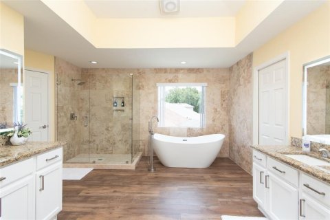 Casa en venta en Land O' Lakes, Florida, 6 dormitorios, 324.14 m2 № 1845339 - foto 22