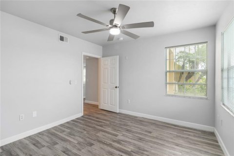Condominio en alquiler en Sarasota, Florida, 2 dormitorios, 98.29 m2 № 1915873 - foto 20