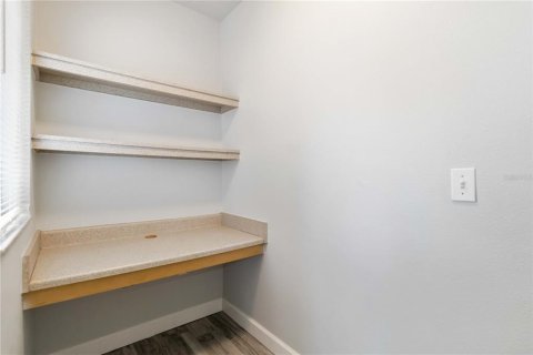 Condominio en alquiler en Sarasota, Florida, 2 dormitorios, 98.29 m2 № 1915873 - foto 27