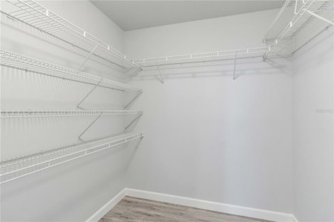 Condominio en alquiler en Sarasota, Florida, 2 dormitorios, 98.29 m2 № 1915873 - foto 18