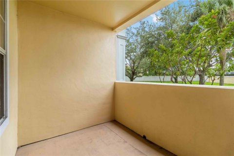 Condominio en alquiler en Sarasota, Florida, 2 dormitorios, 98.29 m2 № 1915873 - foto 28