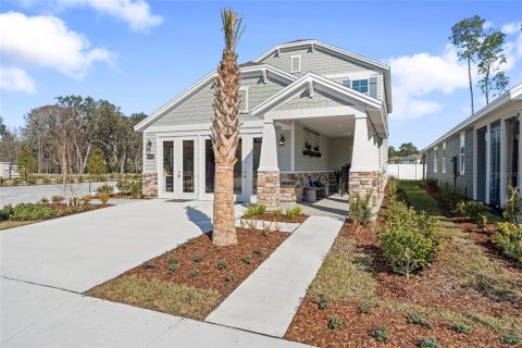 House in Palm Coast, Florida 4 bedrooms, 223.62 sq.m. № 2106506