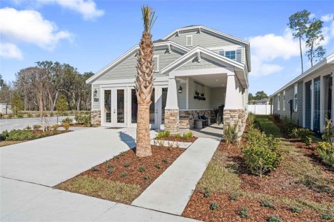 House in Palm Coast, Florida 4 bedrooms, 223.62 sq.m. № 2106506 - photo 2