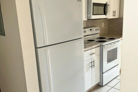 Condo in Davie, Florida, 3 bedrooms  № 2083369 - photo 7