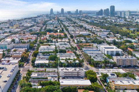 Commercial property in Miami Beach, Florida № 2045593 - photo 24