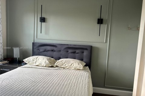 Casa en venta en Pembroke Pines, Florida, 4 dormitorios, 211.26 m2 № 1944912 - foto 26