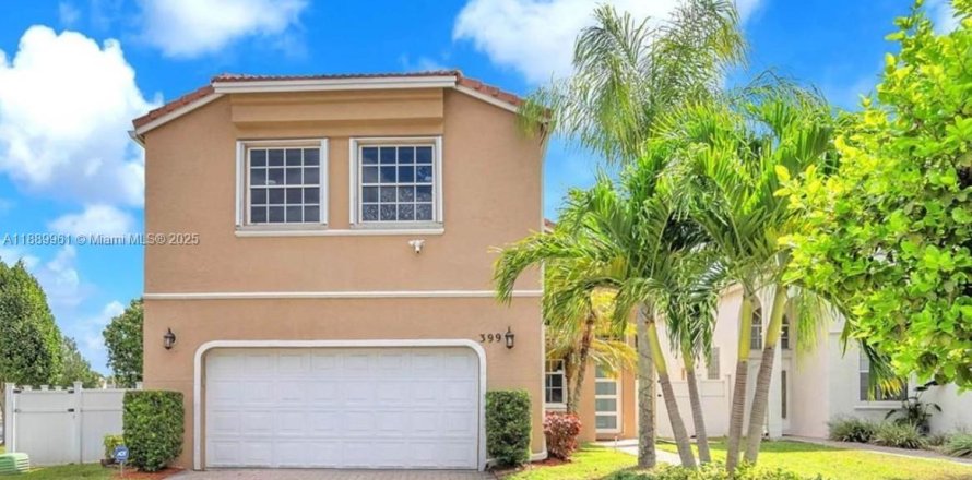 Casa en Pembroke Pines, Florida 4 dormitorios, 211.26 m2 № 1944912