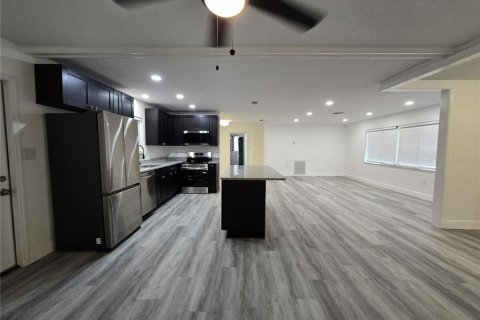 Villa ou maison à louer à Orlando, Floride: 3 chambres, 150.13 m2 № 2094247 - photo 6