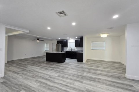 Villa ou maison à louer à Orlando, Floride: 3 chambres, 150.13 m2 № 2094247 - photo 5