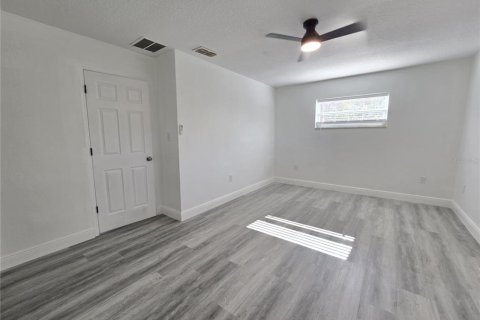 Villa ou maison à louer à Orlando, Floride: 3 chambres, 150.13 m2 № 2094247 - photo 27