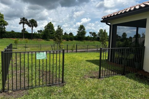 Villa ou maison à louer à Vero Beach, Floride: 2 chambres, 147.16 m2 № 1971713 - photo 28