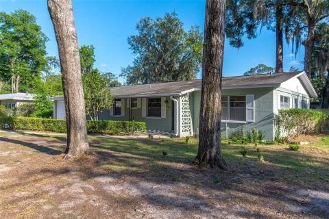 House in Gainesville, Florida 3 bedrooms, 163.97 sq.m. № 2204519 - photo 11