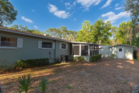 House in Gainesville, Florida 3 bedrooms, 163.97 sq.m. № 2204519 - photo 14
