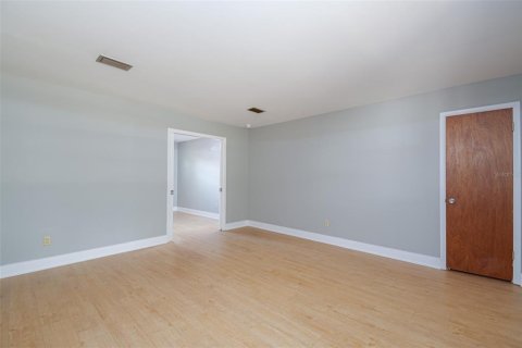 House in Gainesville, Florida 3 bedrooms, 163.97 sq.m. № 2204519 - photo 23