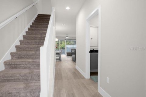 Villa ou maison à louer à Clermont, Floride: 3 chambres, 172.05 m2 № 2093429 - photo 3