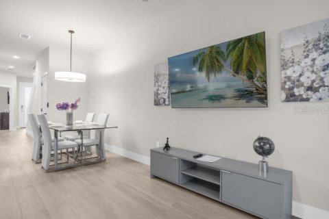 Villa ou maison à louer à Clermont, Floride: 3 chambres, 172.05 m2 № 2093429 - photo 4