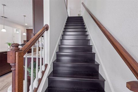 Adosado en venta en Tampa, Florida, 3 dormitorios, 204.38 m2 № 1797255 - foto 5