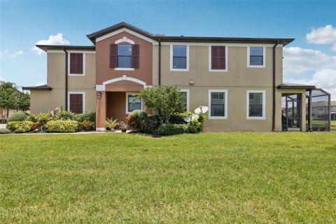 Adosado en venta en Tampa, Florida, 3 dormitorios, 204.38 m2 № 1797255 - foto 1
