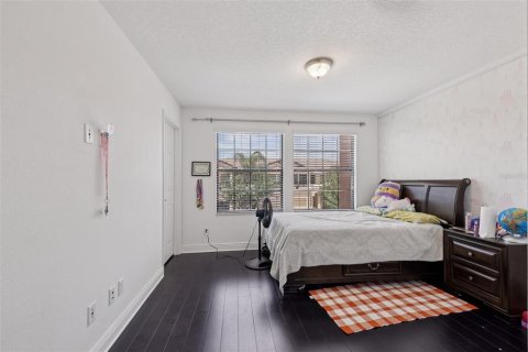 Adosado en venta en Tampa, Florida, 3 dormitorios, 204.38 m2 № 1797255 - foto 11