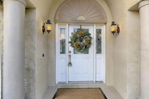 House in Ocala, Florida 3 bedrooms, 307.32 sq.m. № 2410287 - photo 2