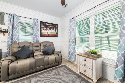 Villa ou maison à vendre à Marathon, Floride: 2 chambres, 89.19 m2 № 2004468 - photo 12