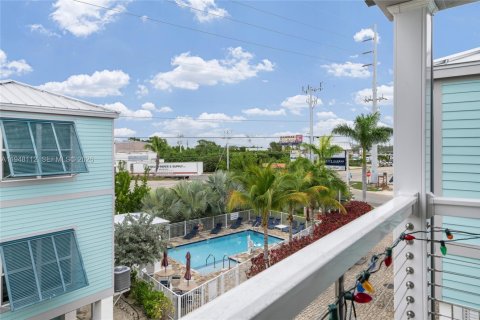 Villa ou maison à vendre à Marathon, Floride: 2 chambres, 89.19 m2 № 2004468 - photo 3