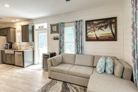 Villa ou maison à vendre à Marathon, Floride: 2 chambres, 89.19 m2 № 2004468 - photo 9